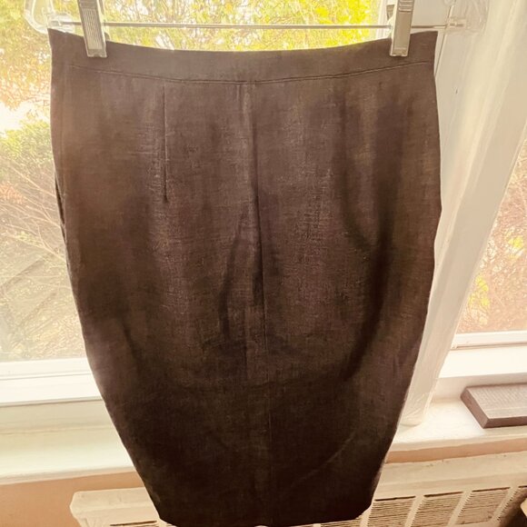 jeans skirt - Halogen ( brand) size 2 fully lined with front zipper - Picture 3 of 7